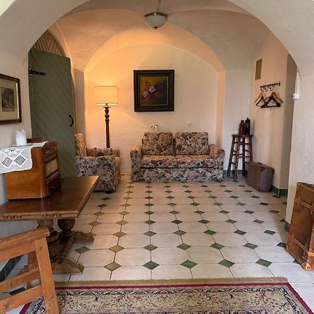 ホテル Laitse Castle エクステリア 写真